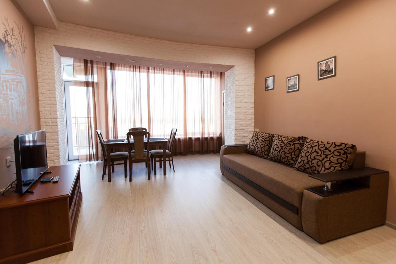 Sun City Apart Hotel Dnyipropetrovszk Kültér fotó