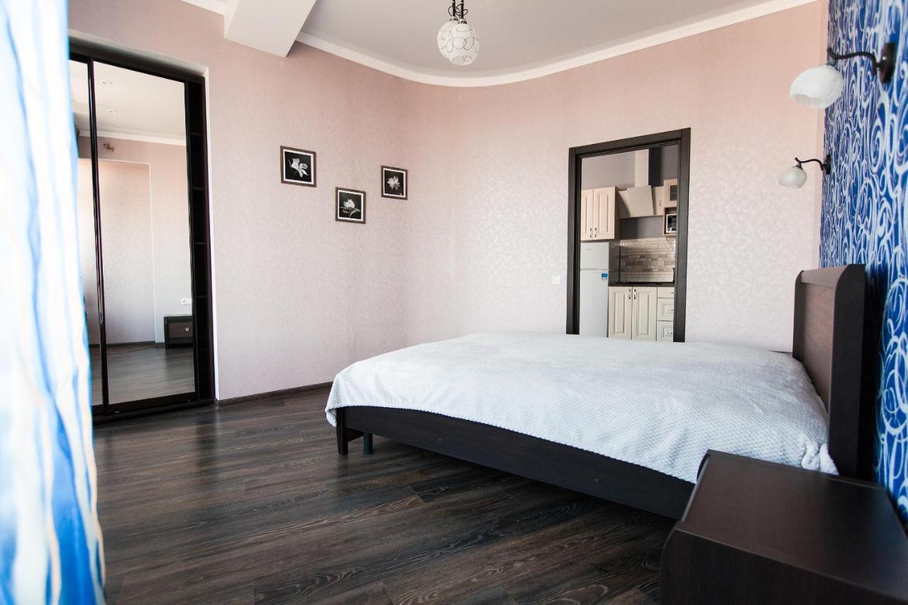 Sun City Apart Hotel Dnyipropetrovszk Kültér fotó