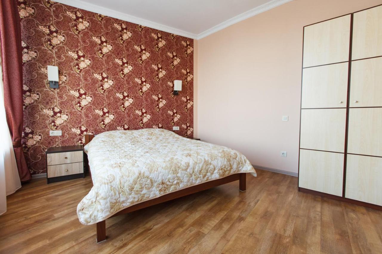Sun City Apart Hotel Dnyipropetrovszk Kültér fotó
